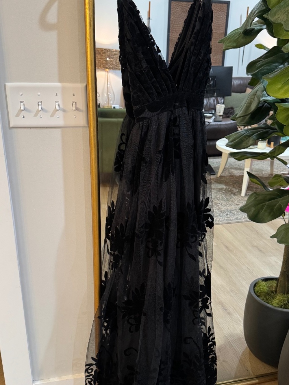 Beautiful black dress
